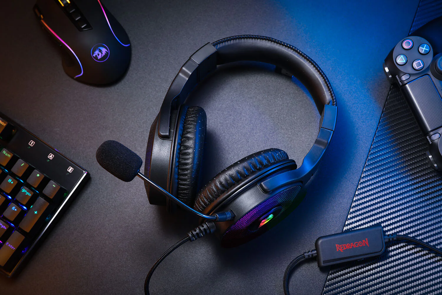 ReDragon PANDORA HEADSET H350 RGB USB - سماعات ريدراكون 3 Redragon H350 Pandora RGB Wired Gaming Headset with 50mm Drivers and Detachable Microphone